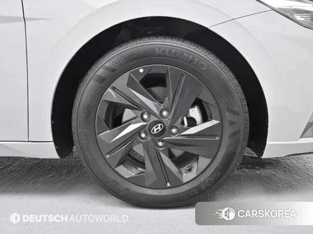 Hyundai Avante (CN7) id 3104731 из Кореи 15