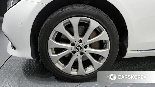 Mercedes-Benz E-Class W213 id 4295186 из Кореи 25