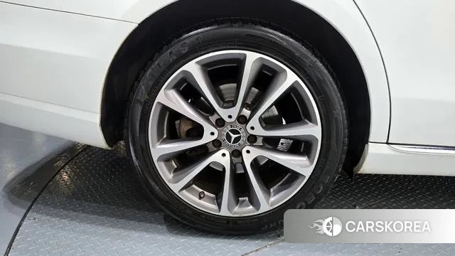 Mercedes-Benz E-Class W213 id 3547090 из Кореи 15