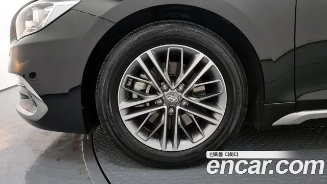 Hyundai Grandeur IG id 2204205 из Кореи 15