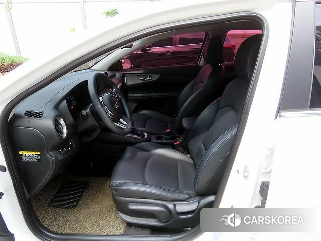 Kia Come New K3 id 4446780 из Кореи 13
