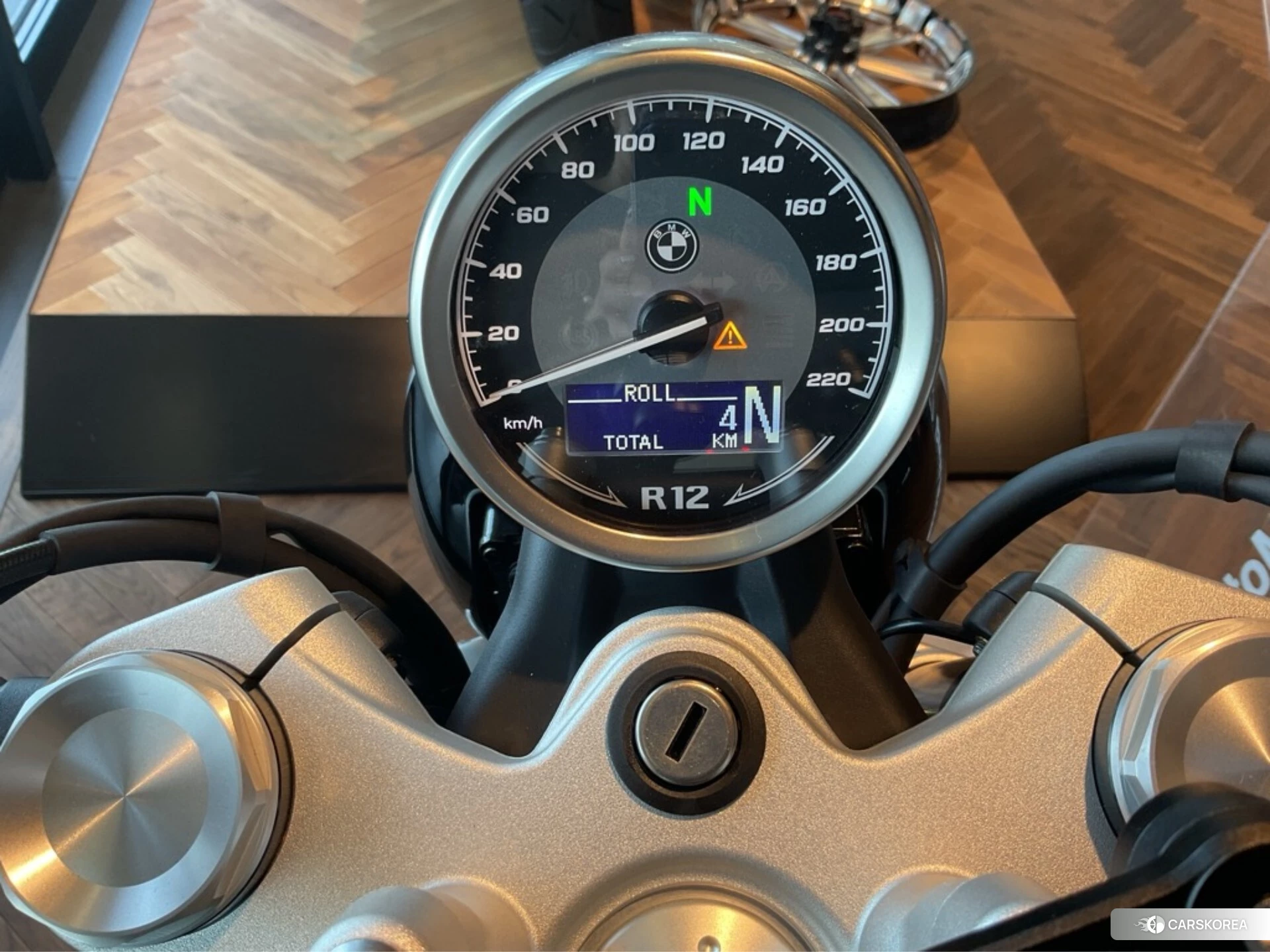 OTHER BMW R12 LTD EDITION 2026 из Японии