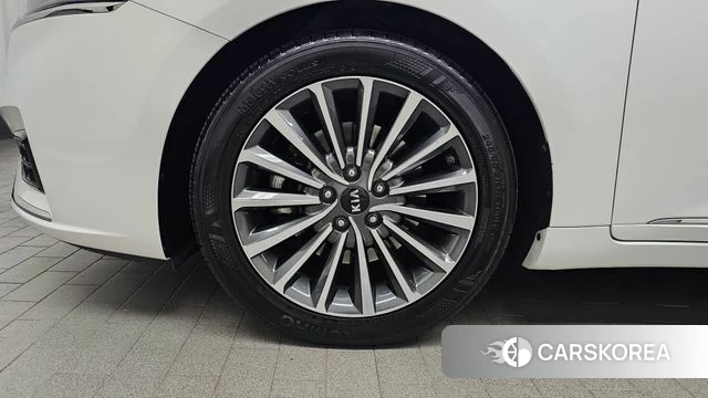 Kia Come New K7 id 3894061 из Кореи 15