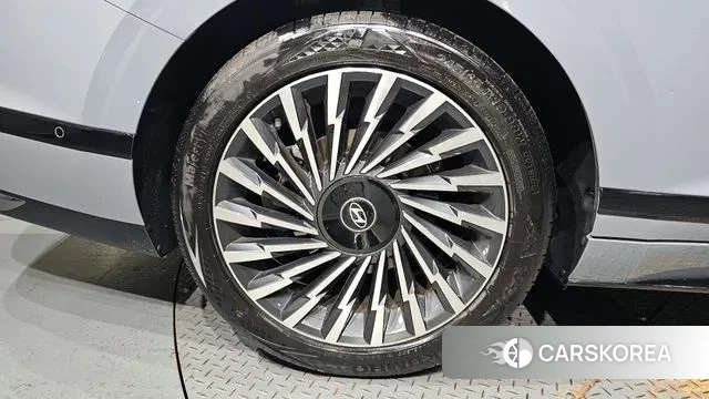 Hyundai Grandeur (GN7) id 2983892 из Кореи 15