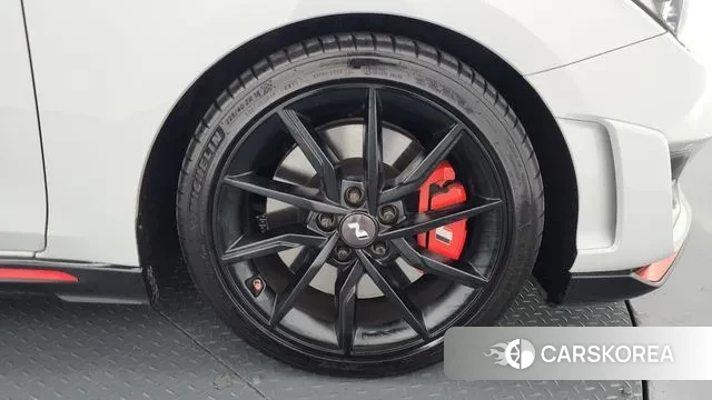 Hyundai Veloster (JS) id 3325109 из Кореи 15