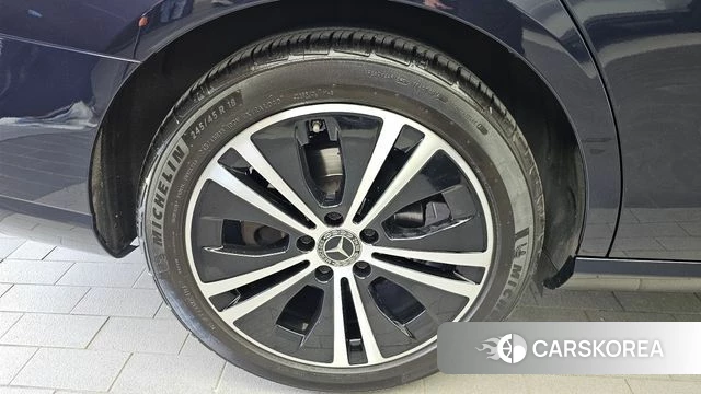 Mercedes-Benz E-Class W213 id 4415603 из Кореи 28