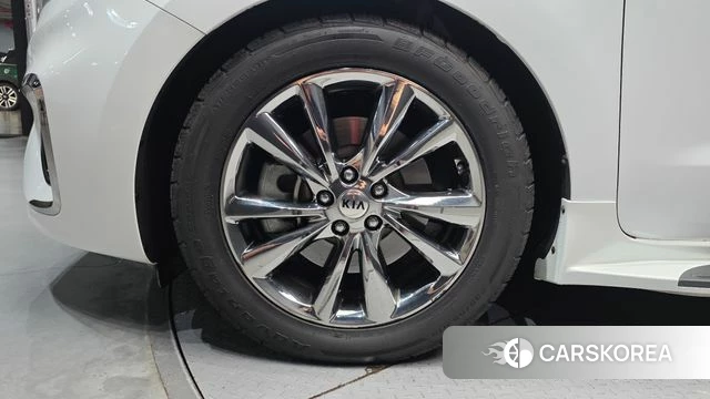 Kia The New Carnival id 4424424 из Кореи 25