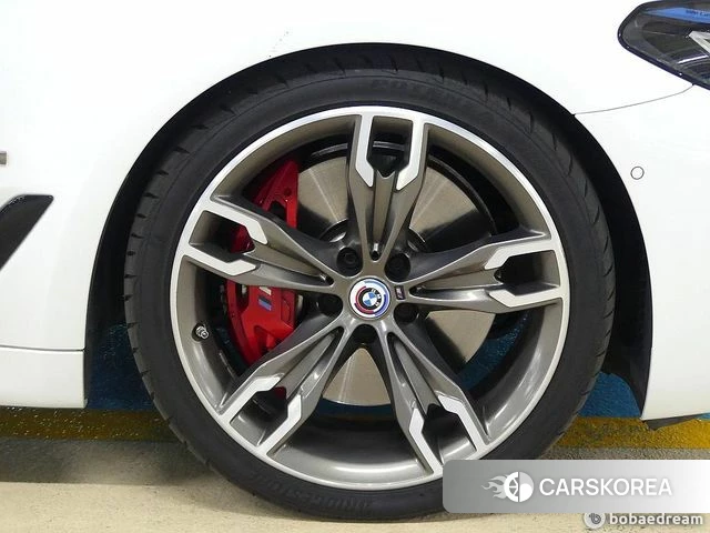 BMW 5 Series (G30) id 3897116 из Кореи 15