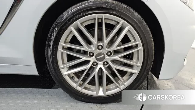 Genesis G70 id 3494432 из Кореи 15