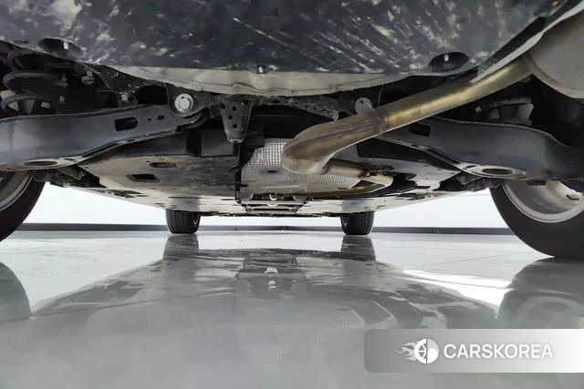 Toyota Corolla id 3913864 из Китая 12