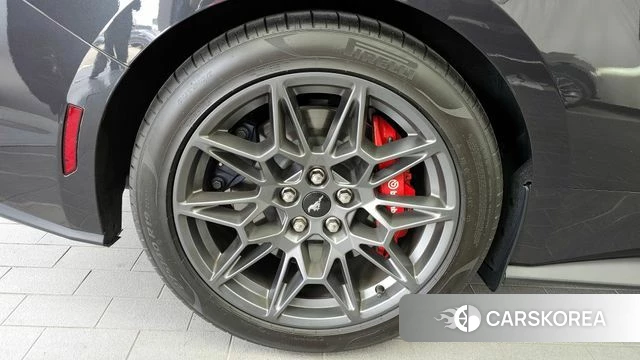 Ford Mustang 7th Generation id 4308110 из Кореи 28
