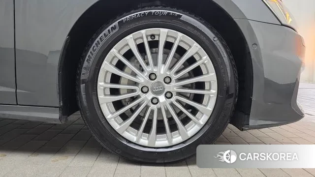 Audi A6 (C8) id 3422296 из Кореи 15