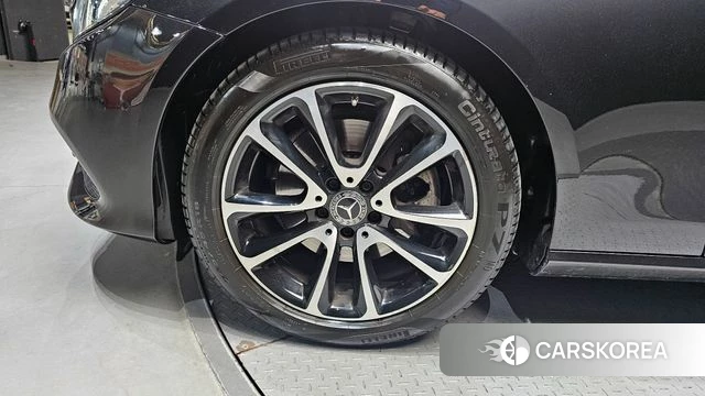 Mercedes-Benz E-Class W213 id 4196444 из Кореи 25