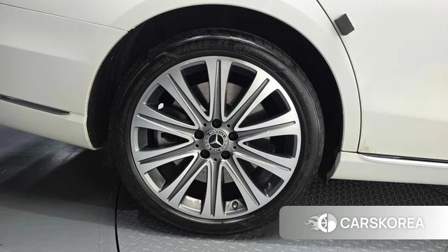 Mercedes-Benz E-Class W213 id 4435754 из Кореи 27