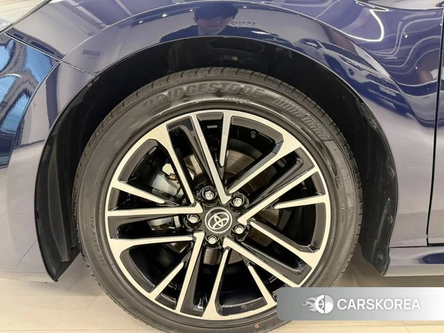 Toyota Camry (XV80) id 3963330 из Кореи 9