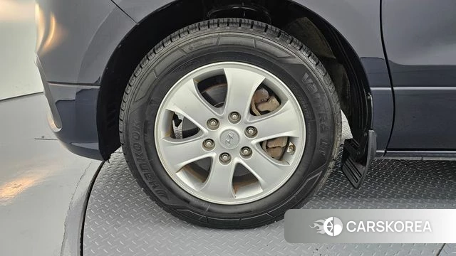 Hyundai The New Grand Starex id 4390080 из Кореи 15