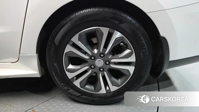 Kia The New Carnival id 4658231 из Кореи 15