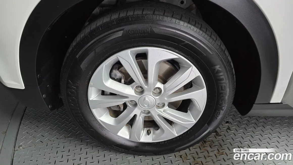 Ssangyong Berry New Tivoli id 2011960 из Кореи 15