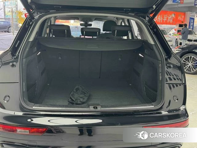 Audi Q5L id 4258865 из Китая 13
