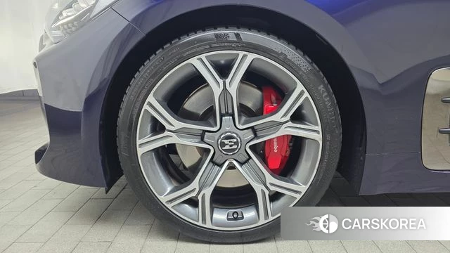 Kia Stinger id 3867467 из Кореи 15