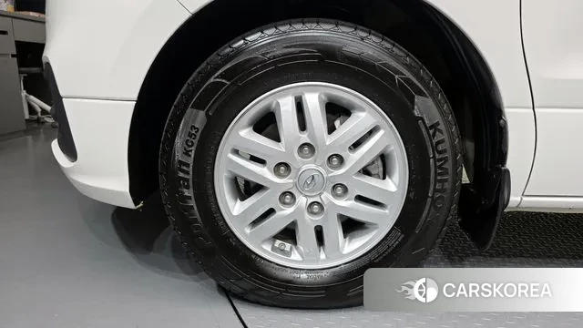 Hyundai The New Grand Starex id 3336196 из Кореи 15