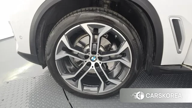 BMW X5 (G05) id 3402815 из Кореи 15