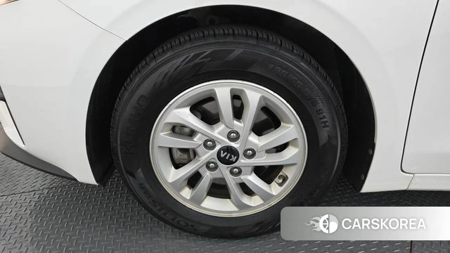 Kia Come New K3 id 3885769 из Кореи 15
