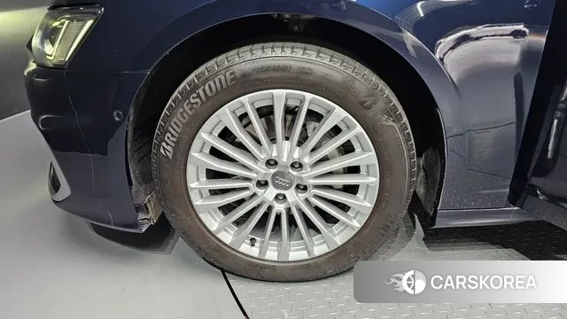 Audi A6 (C8) id 3509253 из Кореи 15