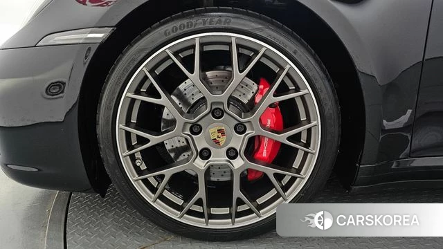 Porsche 911(992) id 4900173 из Кореи 15