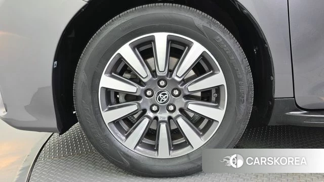 Toyota Sienna id 4722713 из Кореи 25