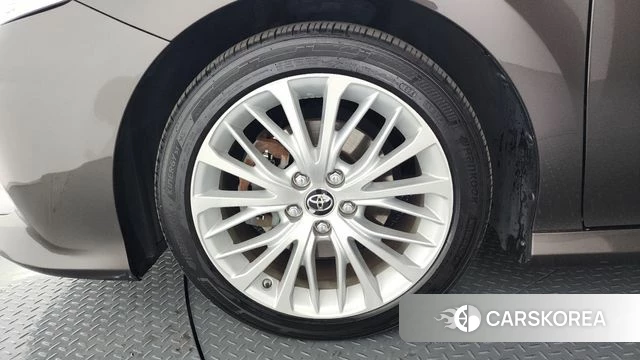 Toyota Camry (XV70) id 3905520 из Кореи 15