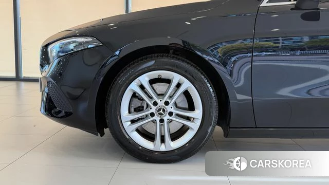 Mercedes-Benz A-Class W177 id 3909408 из Кореи 11
