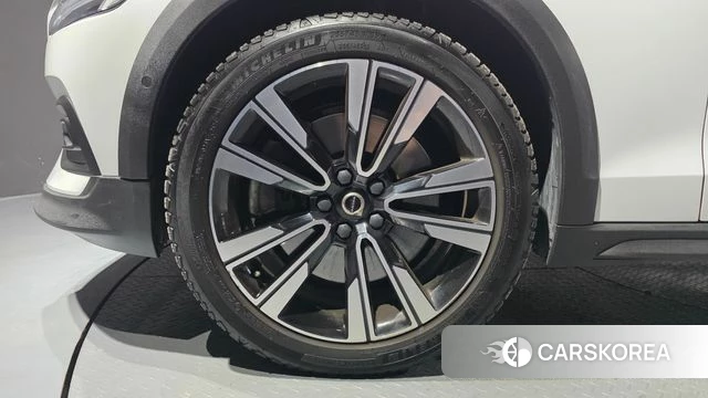 Volvo V60 Cross-Country 2nd Generation id 4855171 из Кореи 15