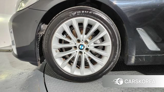 BMW 5 Series (G30) id 4580968 из Кореи 29