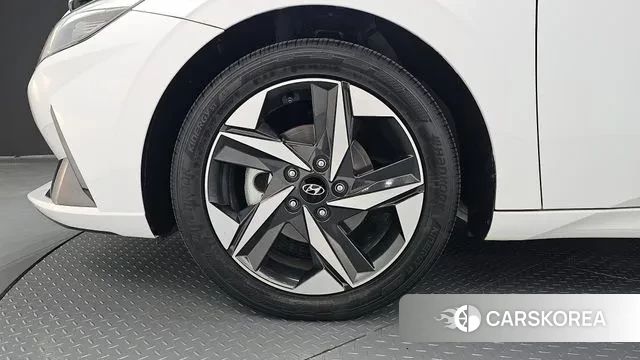 Hyundai Avante (CN7) id 3487819 из Кореи 15