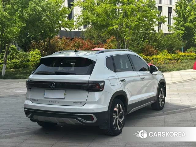 Volkswagen Tuyue 2023 Белый из Китая, фото 5