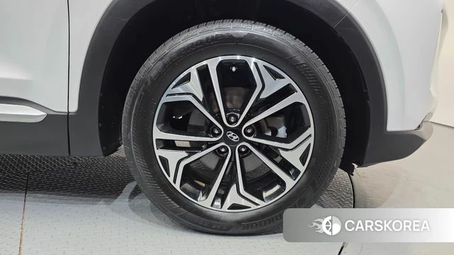 Hyundai Santa Fe TM id 4918349 из Кореи 28