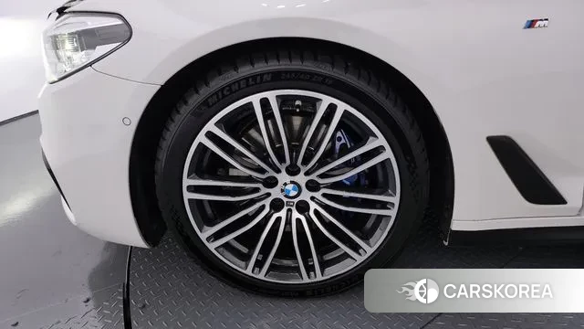 BMW 5 Series (G30) id 3526026 из Кореи 15