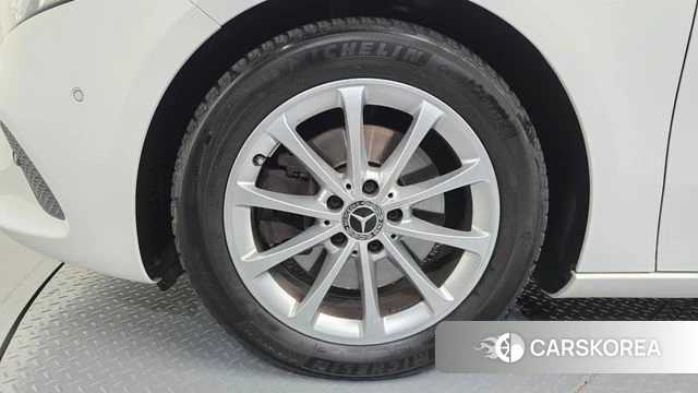 Mercedes-Benz A-Class W177 id 4780685 из Кореи 15