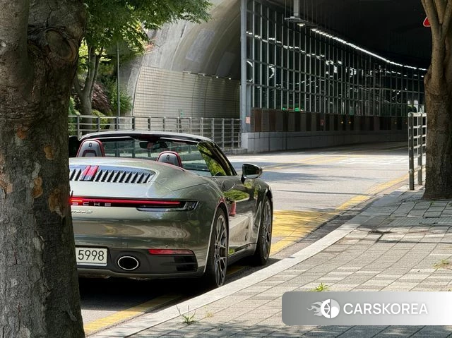 Porsche 911(992) id 4513152 из Кореи 14