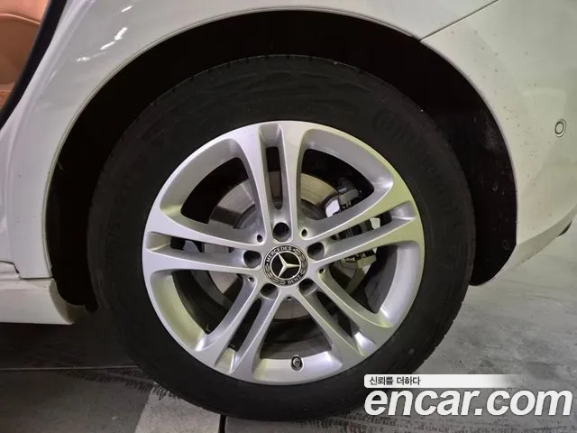 Mercedes-Benz A-Class W177 id 2710030 из Кореи 5