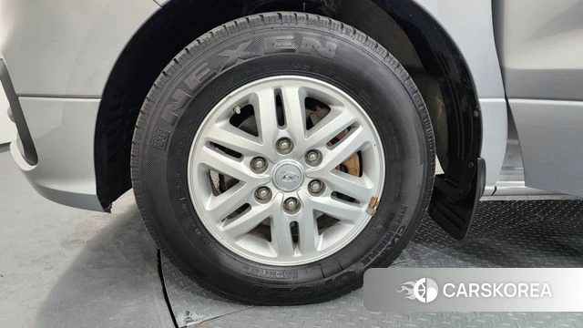 Hyundai The New Grand Starex id 3942750 из Кореи 15