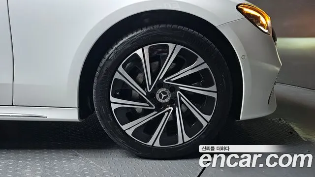 Mercedes-Benz E-Class W214 id 2735225 из Кореи 15