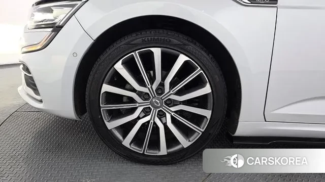 Renault Korea (Samsung) The New SM6 id 3661139 из Кореи 15