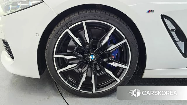 BMW 8 Series (G15) id 4623232 из Кореи 31