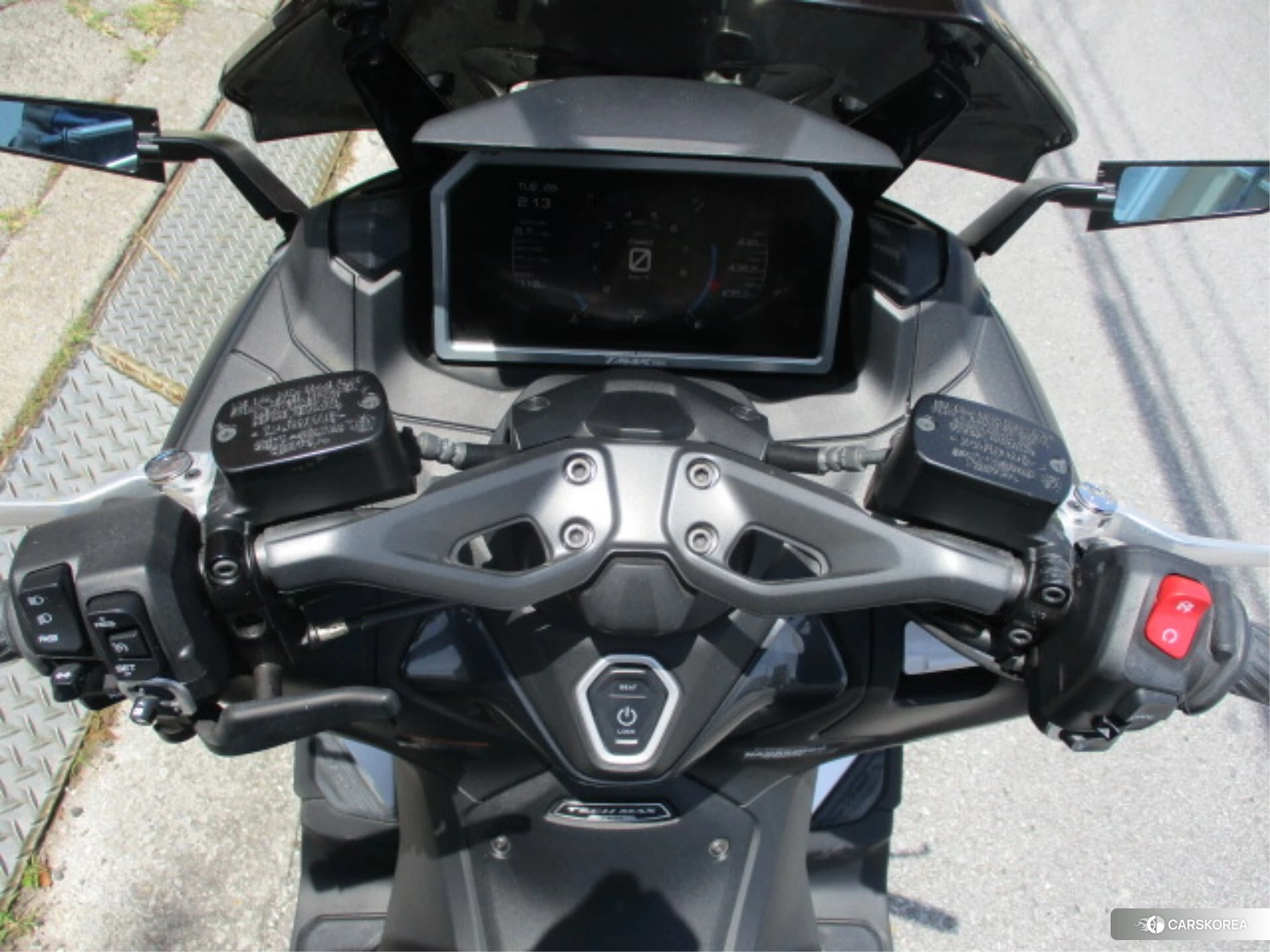 Yamaha T-MAX 560 id 4312864 из Японии 7