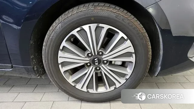 Kia K7 Premier Hybrid id 3283714 из Кореи 15
