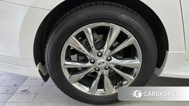 Kia The New Carnival id 4728033 из Кореи 27