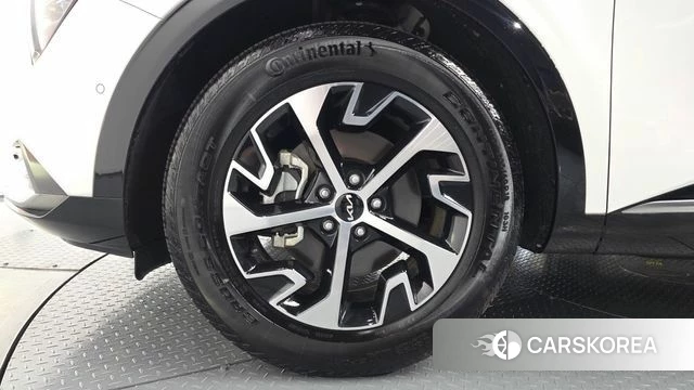 Kia Sportage 5th Generation Hybrid id 4651105 из Кореи 31
