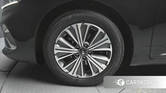 Kia K7 Premier Hybrid id 3965373 из Кореи 15